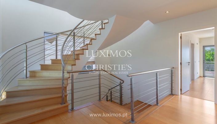 Image No.10-3 Bed Villa for sale