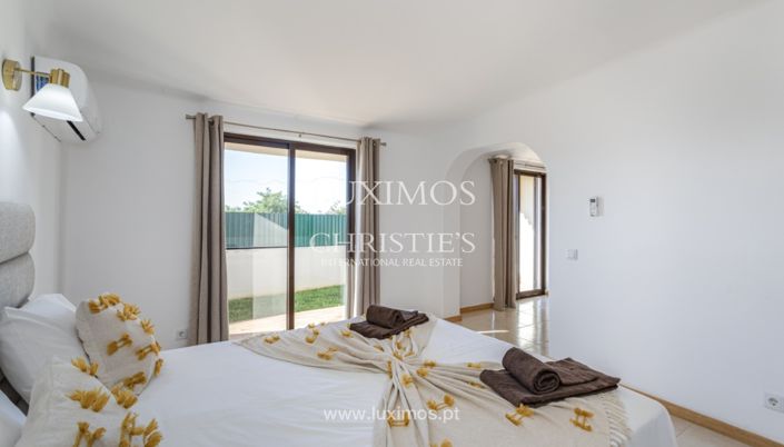 Image No.10-4 Bed Villa for sale