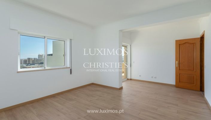 Image No.11-5 Bed Apartment for sale