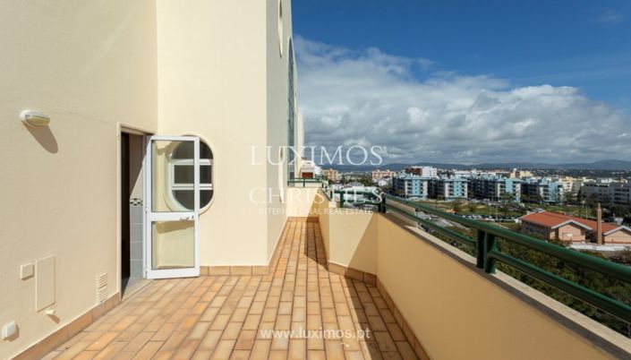 Image No.22-5 Bed Apartment for sale