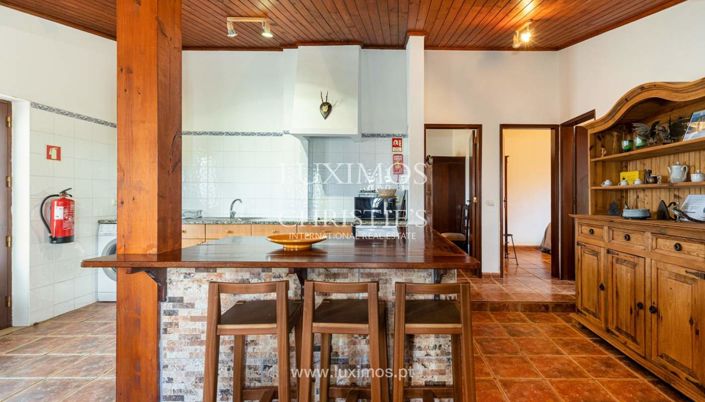 Image No.8-7 Bed Commercial for sale