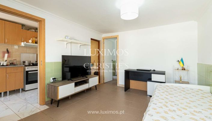 Image No.18-10 Bed Villa for sale