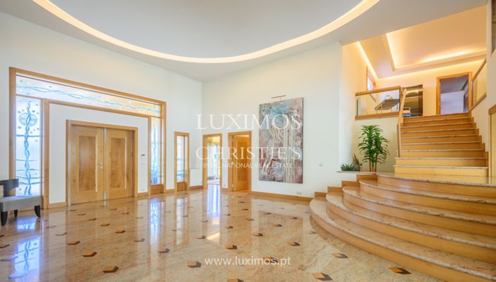 Image No.10-5 Bed Villa for sale