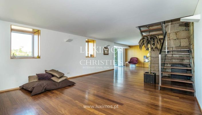 Image No.12-4 Bed Farmhouse for sale