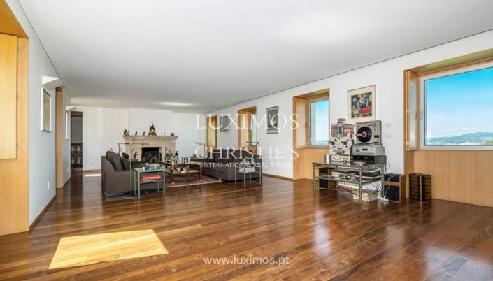 Image No.6-4 Bed Farmhouse for sale