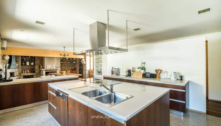 Image No.9-4 Bed Farmhouse for sale