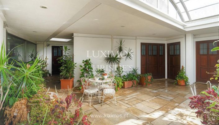 Image No.20-6 Bed Villa for sale