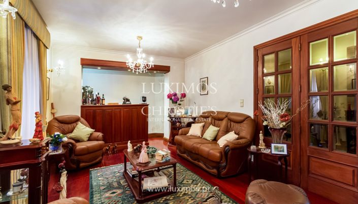 Image No.6-6 Bed Villa for sale