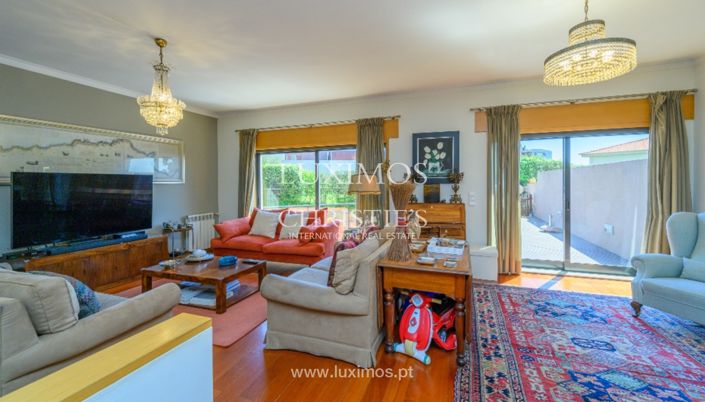 Image No.11-5 Bed Villa for sale