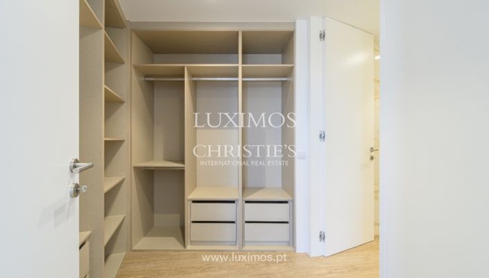 Image No.20-3 Bed Apartment for sale