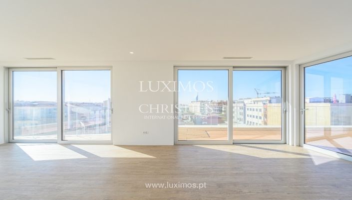 Image No.6-3 Bed Apartment for sale