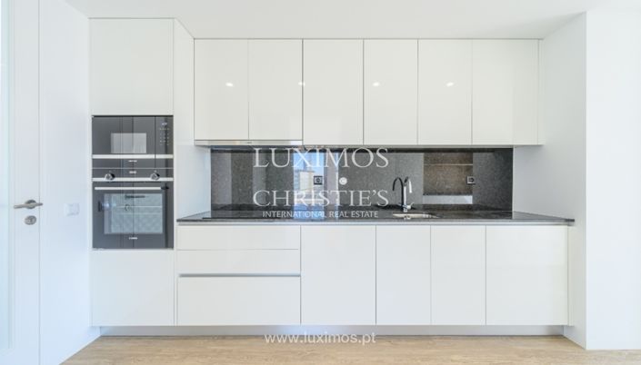 Image No.8-3 Bed Apartment for sale