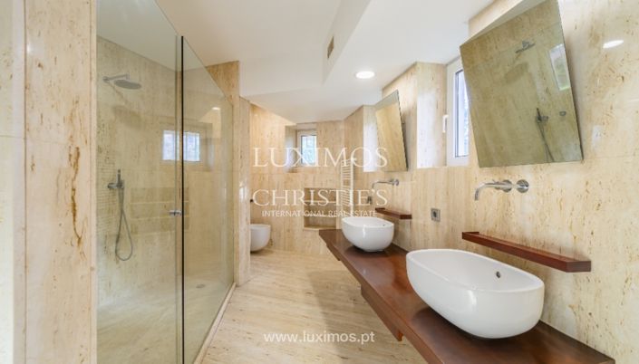 Image No.12-4 Bed Villa for sale