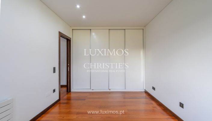 Image No.15-4 Bed Villa for sale