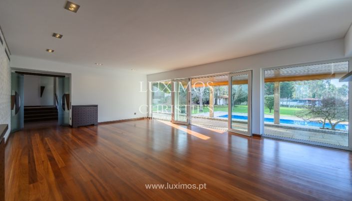 Image No.6-4 Bed Villa for sale