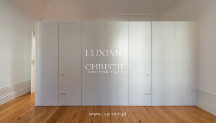 Image No.22-5 Bed Villa for sale