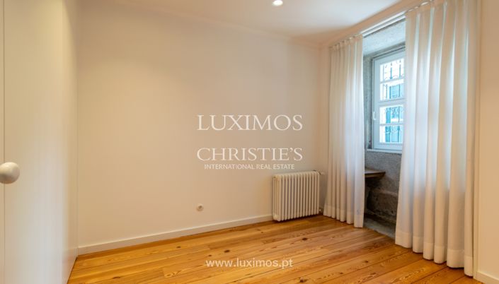 Image No.6-5 Bed Villa for sale