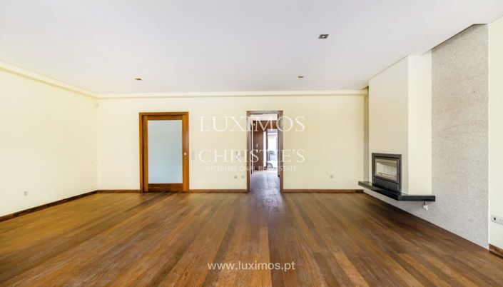 Image No.5-4 Bed Villa for sale