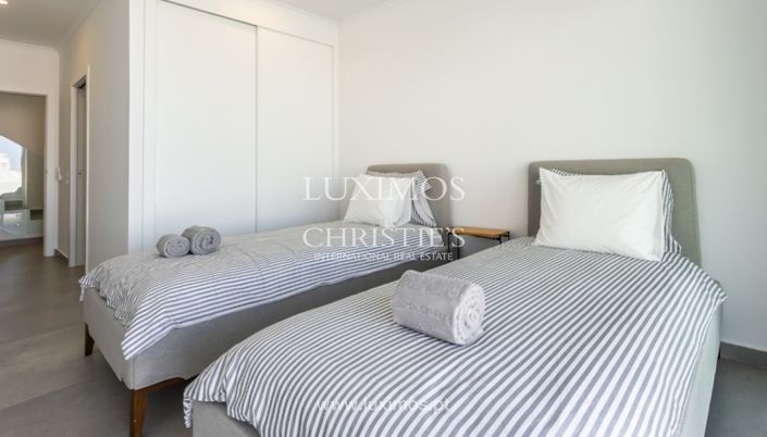 Image No.9-3 Bed Villa for sale