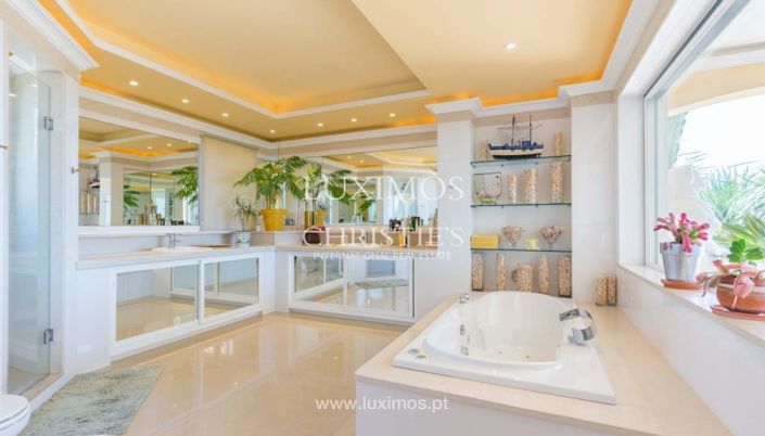 Image No.16-7 Bed Villa for sale