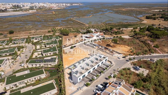 Image No.25-4 Bed Villa for sale