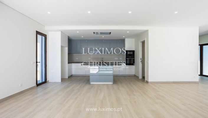 Image No.17-3 Bed Villa for sale