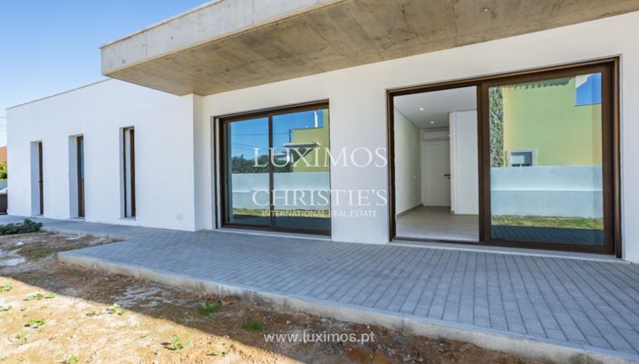 Image No.22-3 Bed Villa for sale