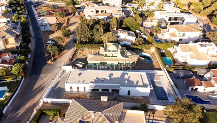 Image No.25-3 Bed Villa for sale