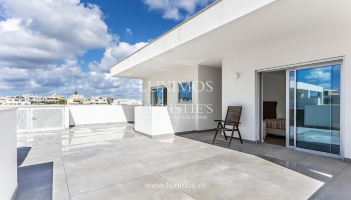 Image No.21-2 Bed Villa for sale