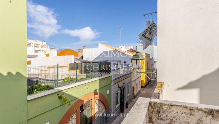 Image No.12-6 Bed Apartment for sale