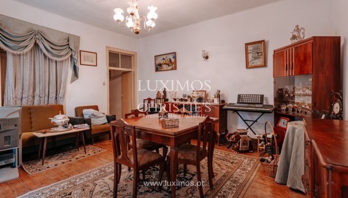 Image No.20-6 Bed Apartment for sale