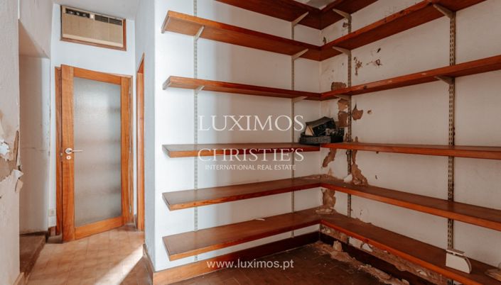 Image No.22-6 Bed Apartment for sale