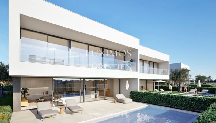 Image No.2-4 Bed Villa for sale