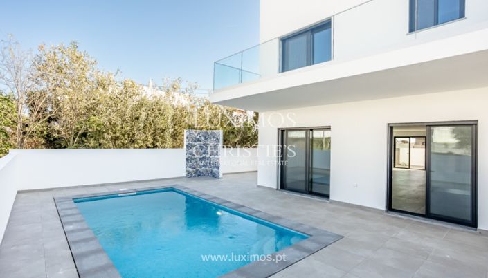 Image No.27-3 Bed Villa for sale