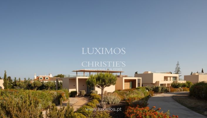 Image No.21-3 Bed Villa for sale