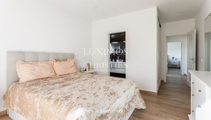 Image No.14-3 Bed Apartment for sale