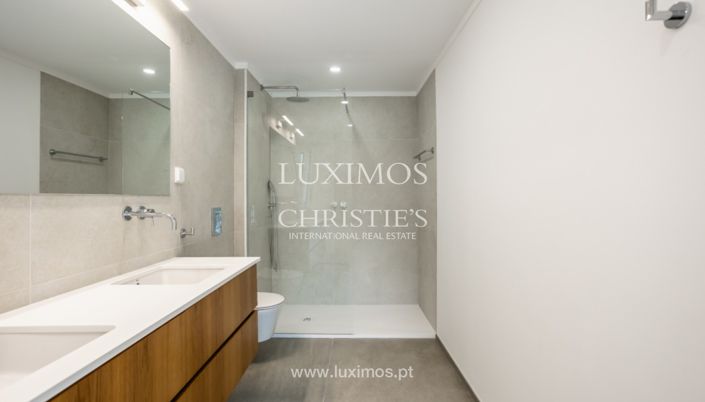 Image No.20-5 Bed Villa for sale