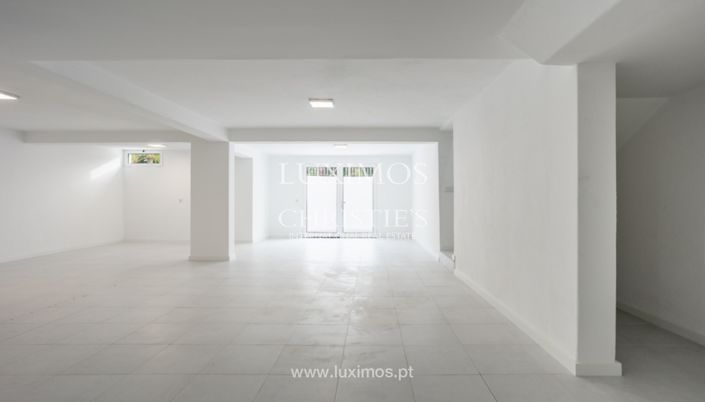 Image No.25-5 Bed Villa for sale