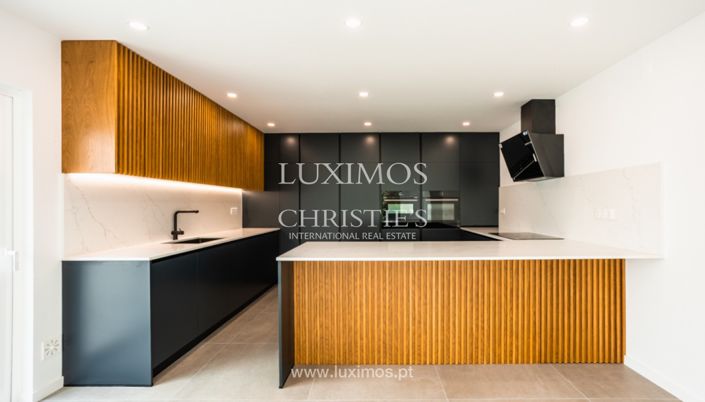 Image No.5-5 Bed Villa for sale