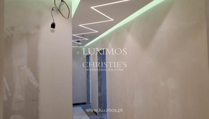 Image No.4-Commercial de 30 chambres à vendre à Faro City