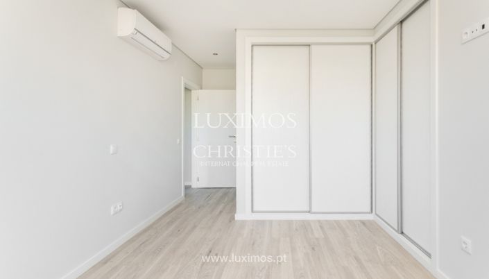 Image No.12-3 Bed Apartment for sale