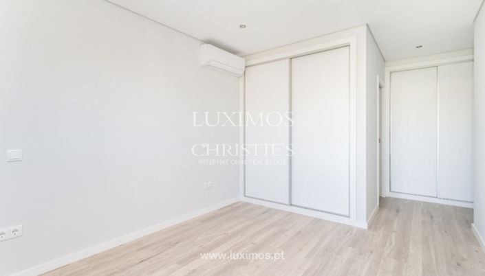 Image No.17-3 Bed Apartment for sale