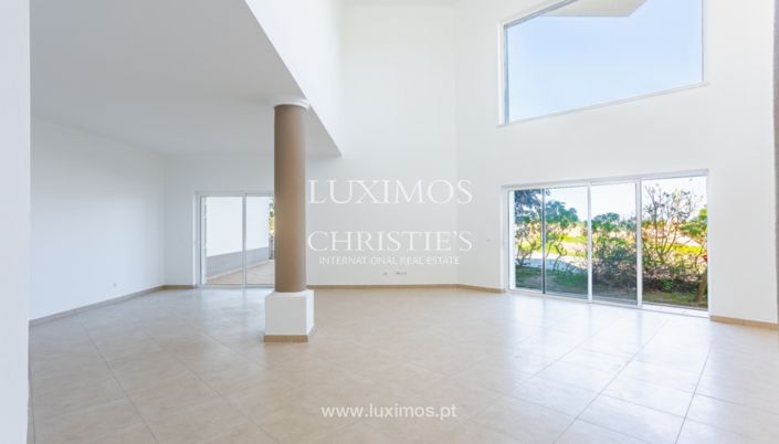 Image No.20-4 Bed Villa for sale