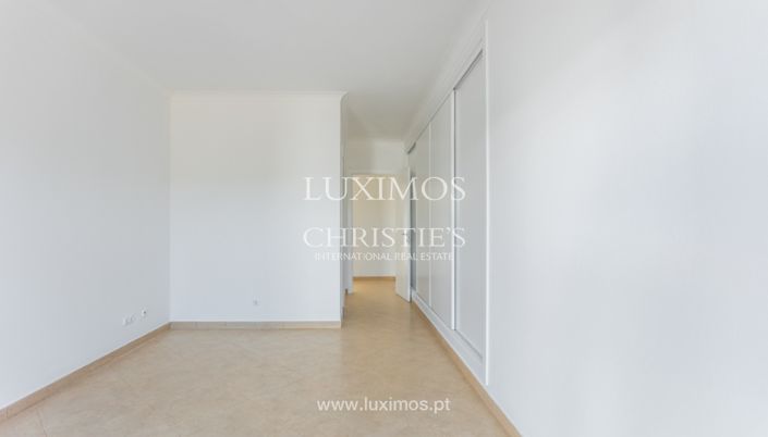 Image No.4-4 Bed Villa for sale