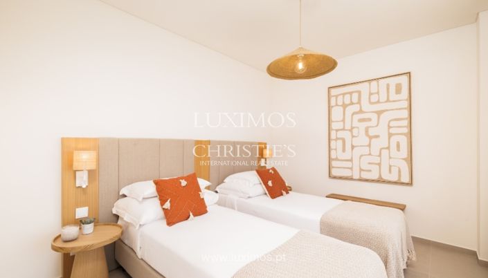 Image No.11-3 Bed Apartment for sale