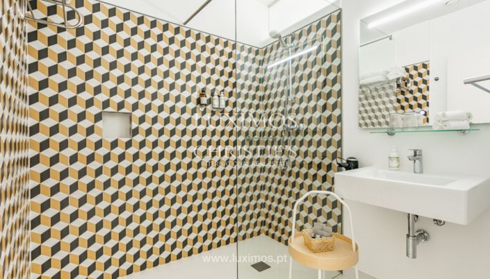 Image No.21-10 Bed Villa for sale