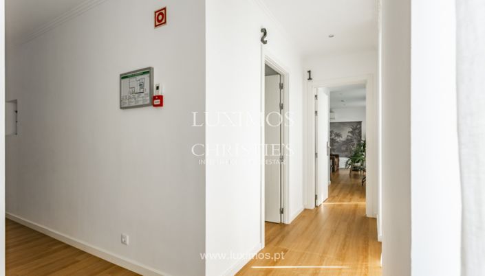 Image No.23-10 Bed Villa for sale