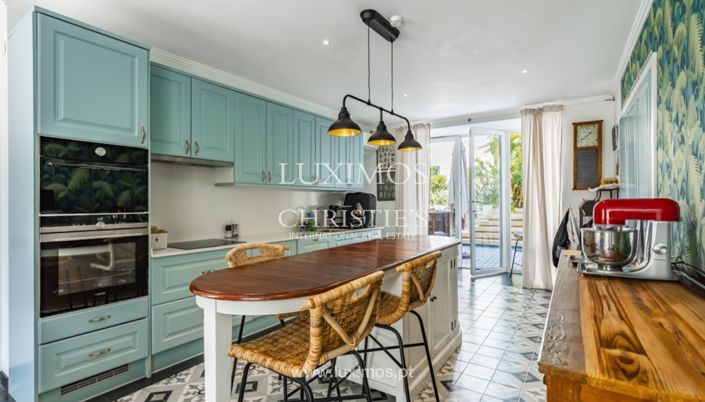 Image No.10-10 Bed Villa for sale