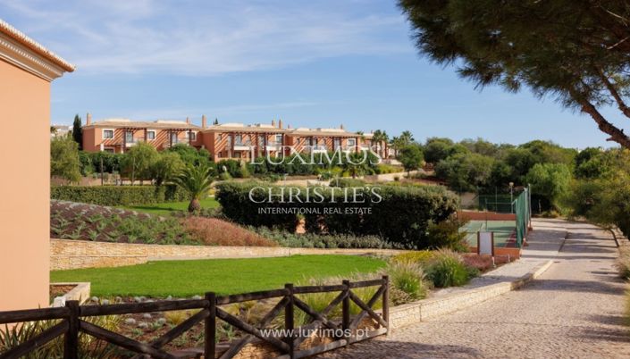 Image No.20-2 Bed Villa for sale