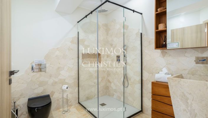 Image No.21-6 Bed Villa for sale